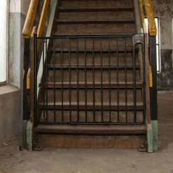 A3 Baby & Kids Fenss Sikkerhedslåge SafeDoor 75,5-116 Cm Sort