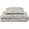 Liewood Carmen Bed Linen Baby Fruit Dove Blue 70x100cm -Baby Jogger butik Liewood Carmen Bed Linen Baby Fruit Dove Blue 70x100cm