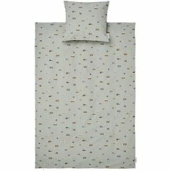Liewood Carmen Sengetøj Baby Biler/Dove Blue Mix 70x100cm -Baby Jogger butik Liewood Carmen Sengetoej Baby Biler Dove Blue Mix 70x100cm 1